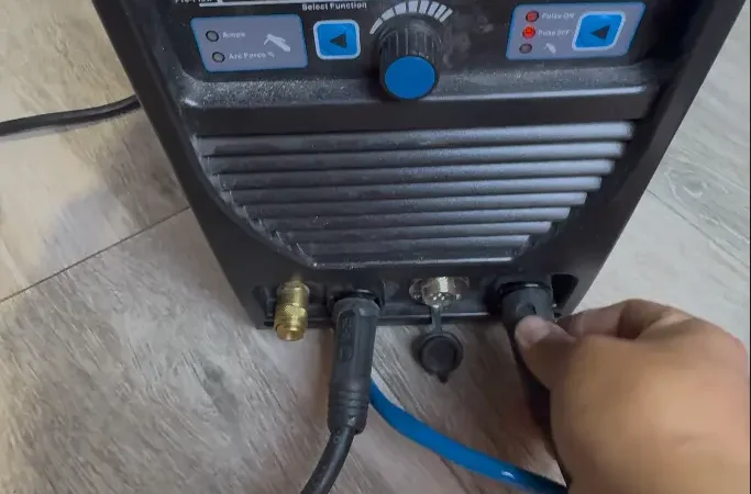 Cómo comprar una máquina de soldar sin equivocarte (guía PDF gratis)